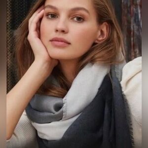 Carly Cushnie ombre black and white scarf 45 x 75 inches